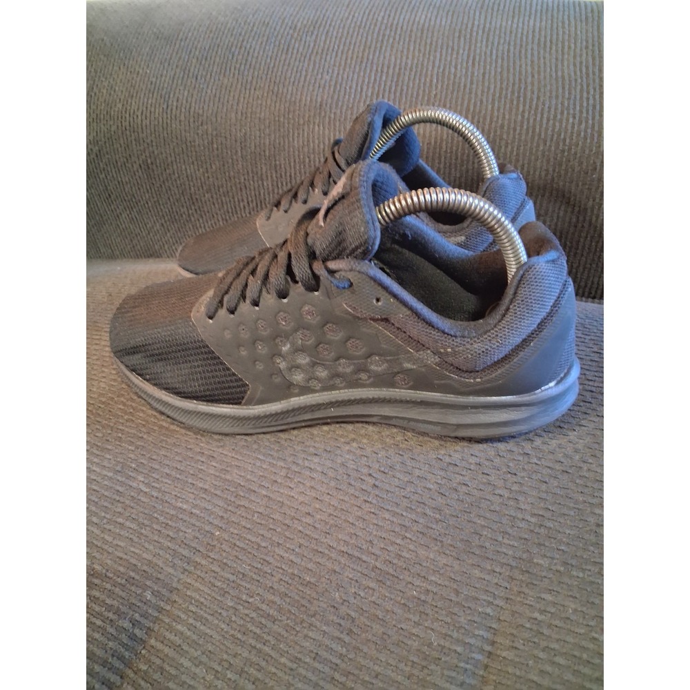 Nike Downshifter 7 Womens Athletic‎ Shoes Size 7.5 Black 852466-004 Running